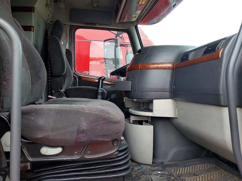 2011 Volvo Vn მანქანა იყიდება აუქციონზე, vin: 4V4NC9EJ0BN297252, აუქციონის ნომერი: 56340456