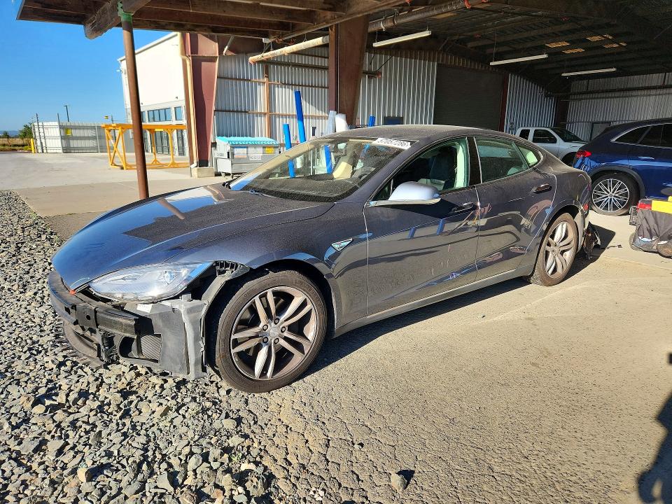 Продажа на аукционе авто 2013 Tesla Model S, vin: 5YJSA1CG6DFP17255, номер лота: 57057286
