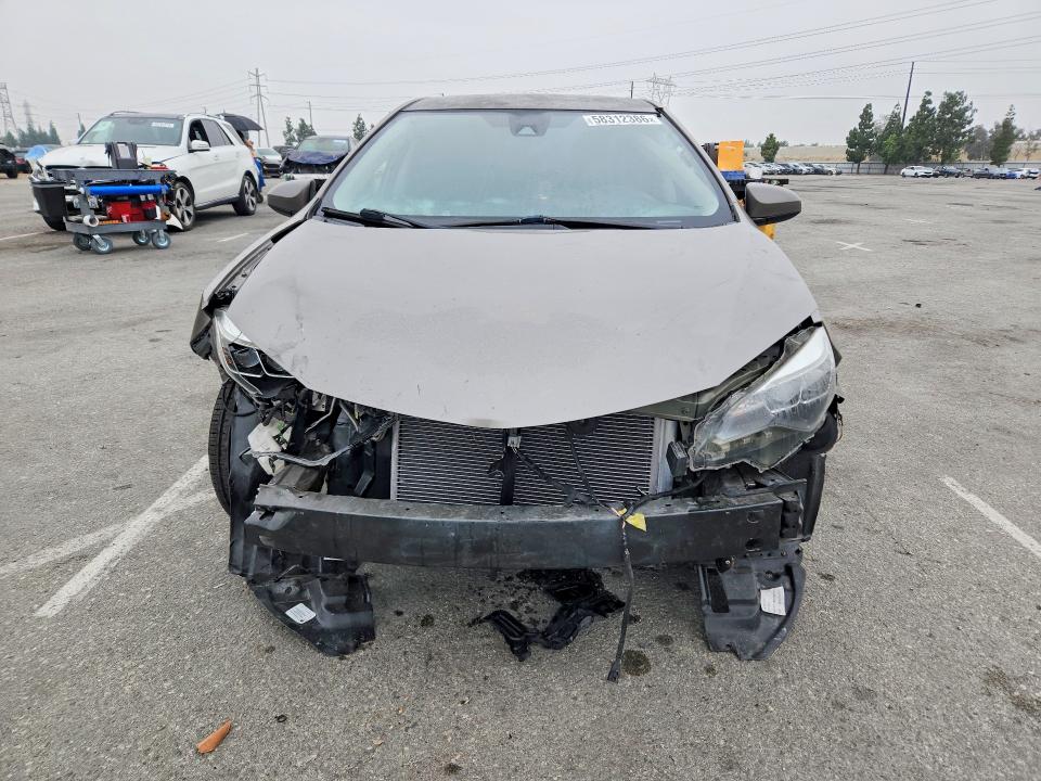 58312386 :رقم المزاد ، 2T1BURHE1JC099579 vin ، 2018 Toyota Corolla مزاد بيع
