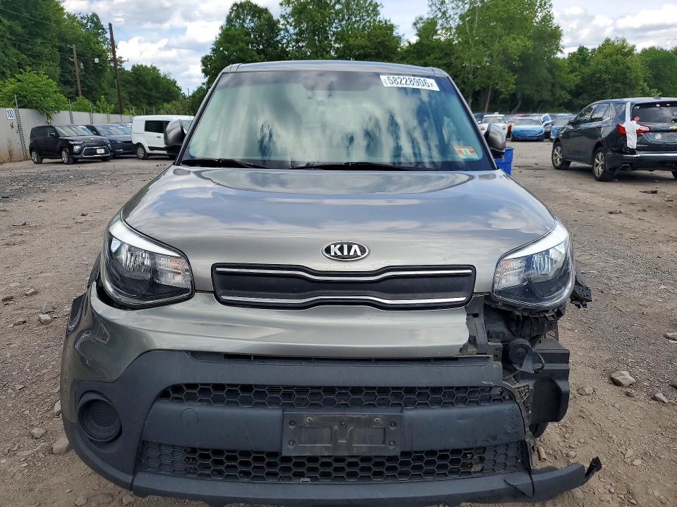 2017 Kia Soul მანქანა იყიდება აუქციონზე, vin: KNDJN2A2XH7501191, აუქციონის ნომერი: 58228906
