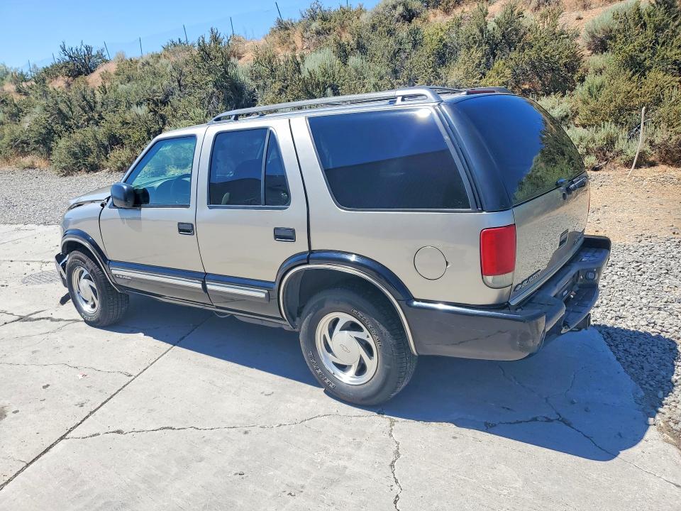 2000 Chevrolet Blazer მანქანა იყიდება აუქციონზე, vin: 1GNDT13W6Y2263115, აუქციონის ნომერი: 58247166