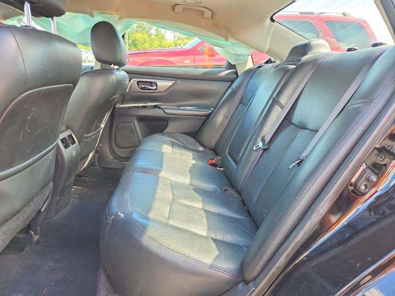 2015 Nissan Altima მანქანა იყიდება აუქციონზე, vin: 1N4AL3AP2FN893993, აუქციონის ნომერი: 57894306