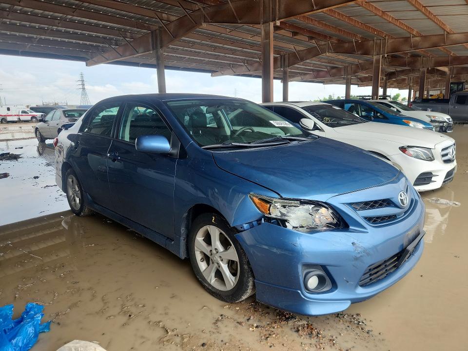 56845586 :رقم المزاد ، 5YFBU4EE6DP158671 vin ، 2013 Toyota Corolla مزاد بيع