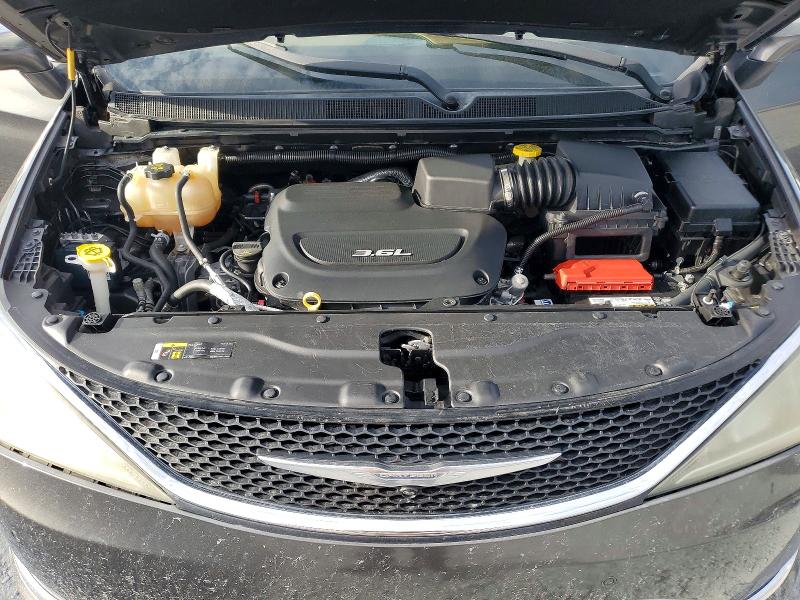 Auction sale of the 2018 Chrysler Pacifica, vin: 2C4RC1GG6JR106791, lot number: 58095726