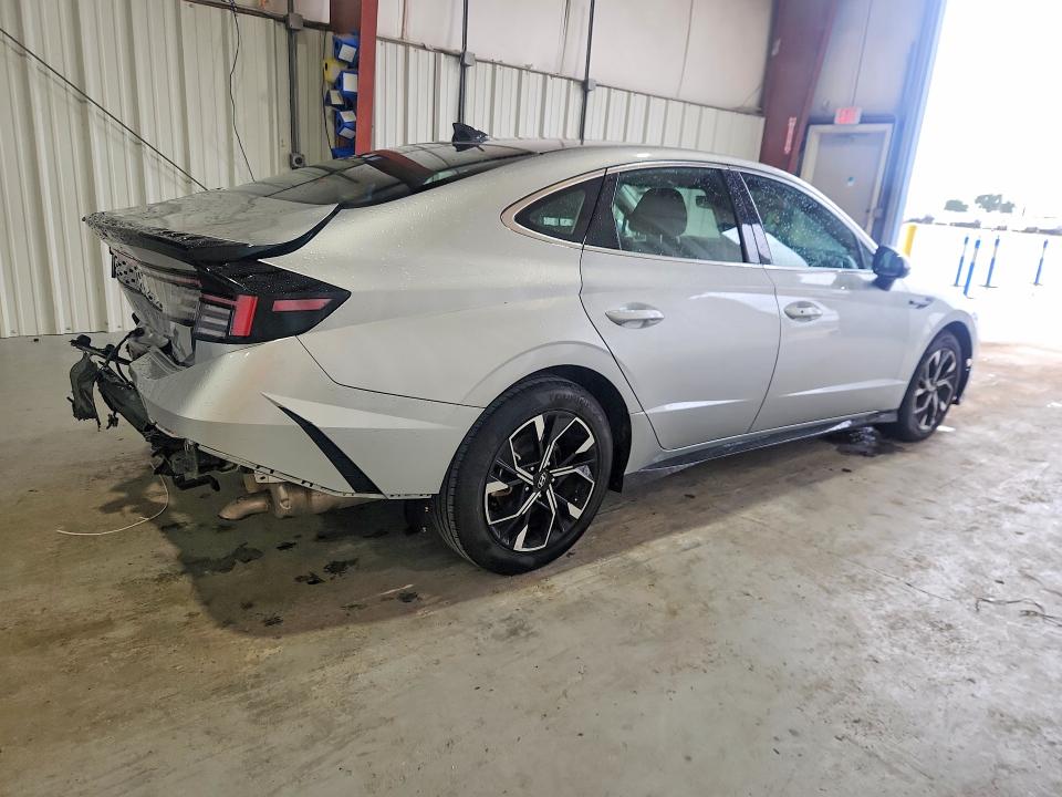 2025 Hyundai Sonata მანქანა იყიდება აუქციონზე, vin: KMHL64JA5SA454814, აუქციონის ნომერი: 55875796