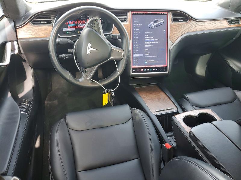56134286 :رقم المزاد ، 5YJSA1E24LF361632 vin ، 2020 Tesla Model S مزاد بيع