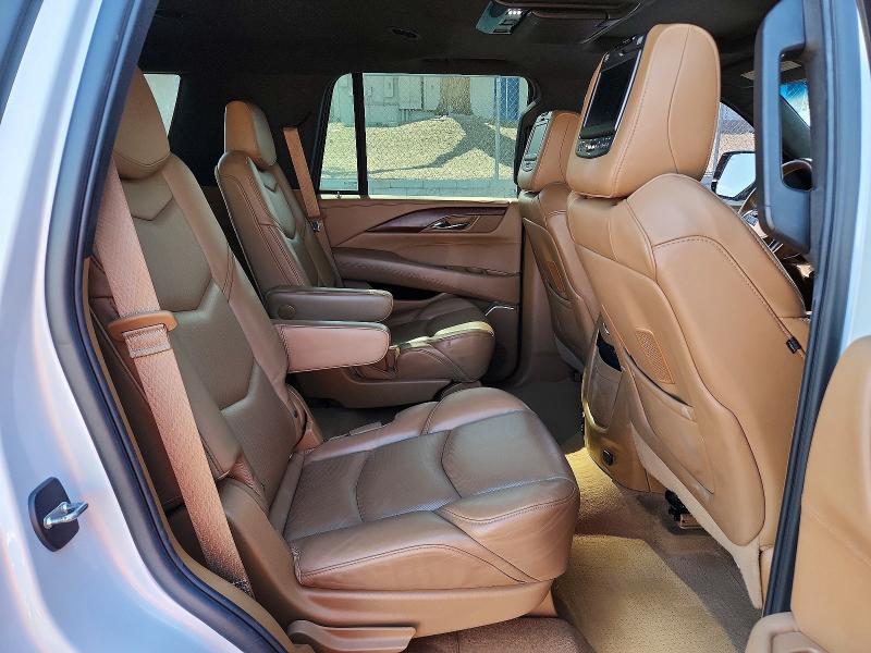 Продаж на аукціоні авто 2017 Cadillac Escalade, vin: 1GYS4DKJ0HR163971, номер лоту: 58664116