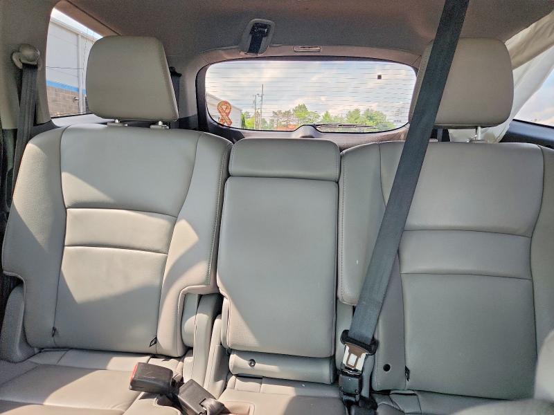 Продажа на аукционе авто 2017 Honda Pilot, vin: 5FNYF6H64HB065606, номер лота: 58845716