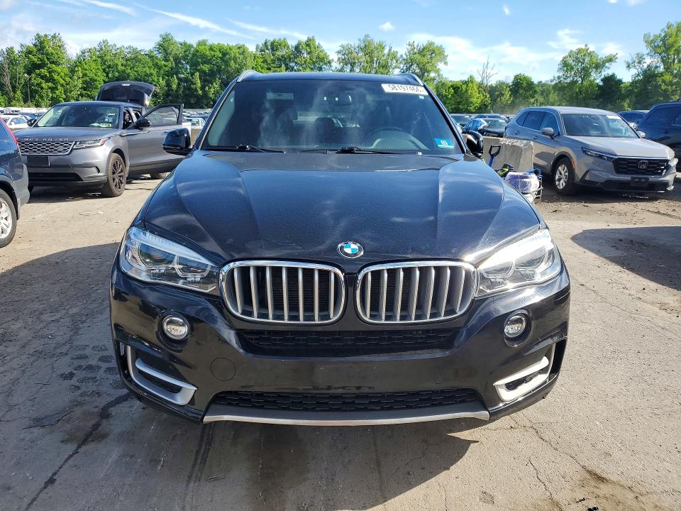 58197466 :رقم المزاد ، 5UXKR0C34H0V71876 vin ، 2017 Bmw X5 مزاد بيع