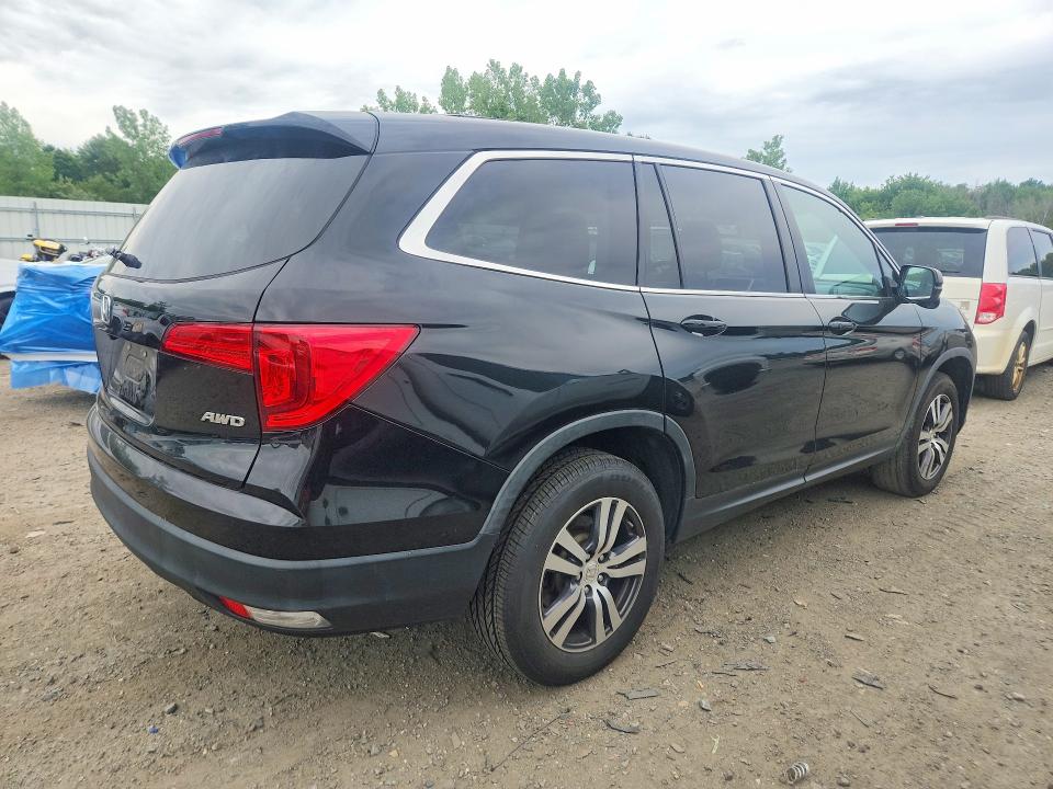 Продаж на аукціоні авто 2017 Honda Pilot, vin: 5FNYF6H57HB074873, номер лоту: 58147316