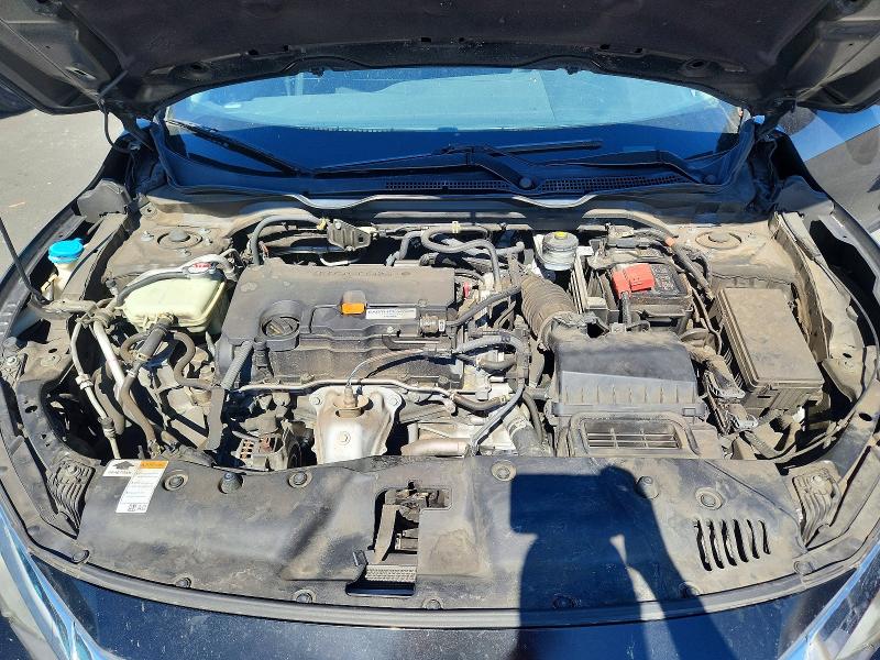 Продажа на аукционе авто 2018 Honda Civic, vin: 2HGFC2F53JH567365, номер лота: 55716756