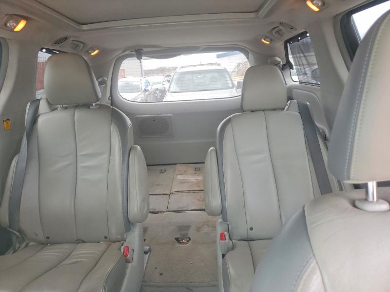 2013 Toyota Sienna მანქანა იყიდება აუქციონზე, vin: 5TDYK3DC4DS327846, აუქციონის ნომერი: 53916616