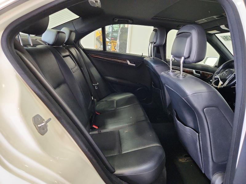 Продажа на аукционе авто 2012 Mercedes-benz C, vin: WDDGF8BB9CA692788, номер лота: 56788136