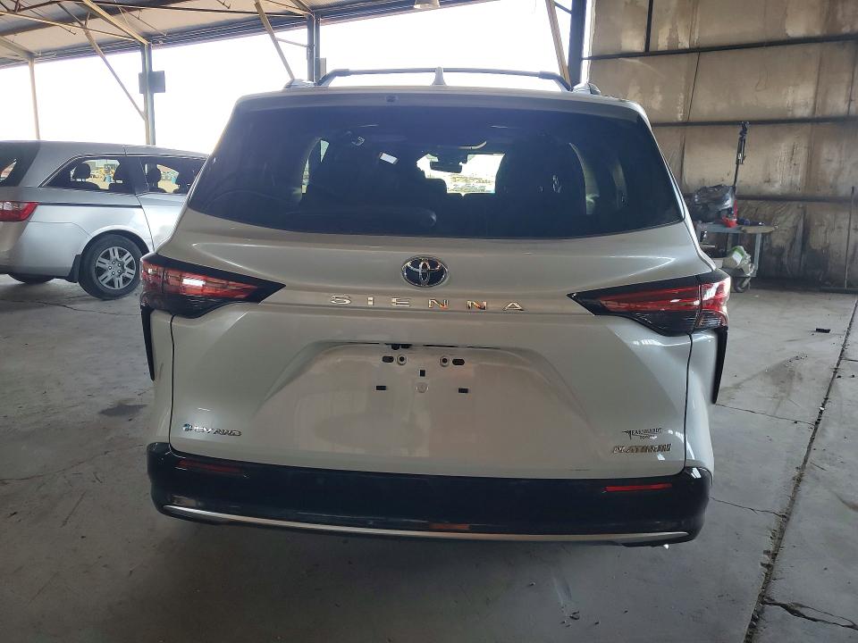 56059876 :رقم المزاد ، 5TDESKFC3TS251125 vin ، 2026 Toyota Sienna مزاد بيع