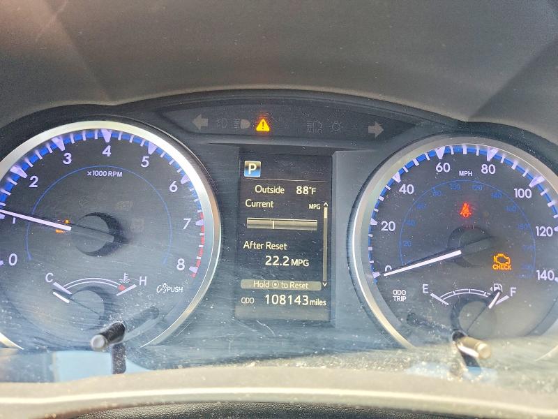 58882666 :رقم المزاد ، 5TDBZRFH4JS872177 vin ، 2018 Toyota Highlander مزاد بيع