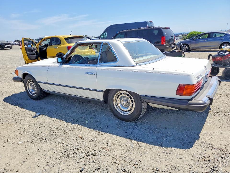 57892226 :رقم المزاد ، WDBBA45A5EA004463 vin ، 1984 Mercedes-benz 380 مزاد بيع