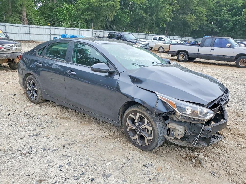 2020 Kia Forte მანქანა იყიდება აუქციონზე, vin: 3KPF24ADXLE213286, აუქციონის ნომერი: 57722916