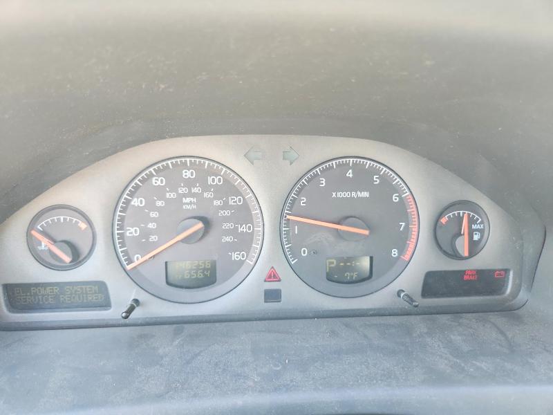 2001 Volvo V70 მანქანა იყიდება აუქციონზე, vin: YV1SZ58D511012153, აუქციონის ნომერი: 58701046