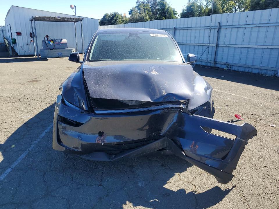 57067076 :رقم المزاد ، 7SAYGDEE2TF392224 vin ، 2026 Tesla Model Y مزاد بيع