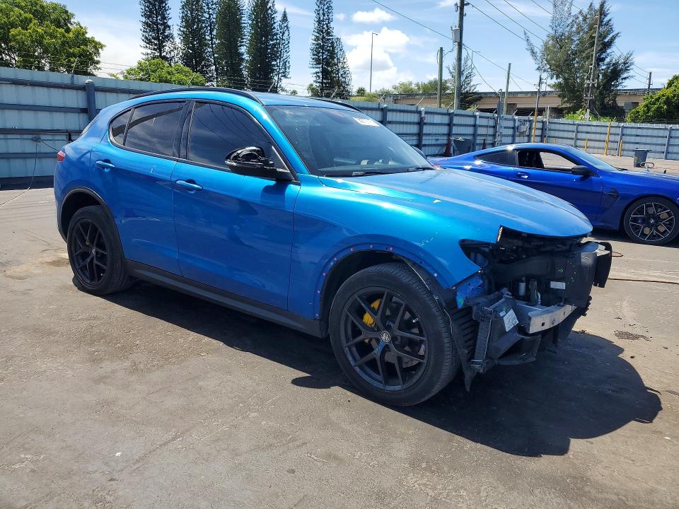Продажа на аукционе авто 2019 Alfa Romeo Stelvio, vin: ZASPAKAN8K7C49052, номер лота: 58272716