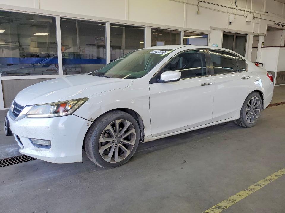 Продажа на аукционе авто 2013 Honda Accord, vin: 1HGCR2F51DA257820, номер лота: 57897336