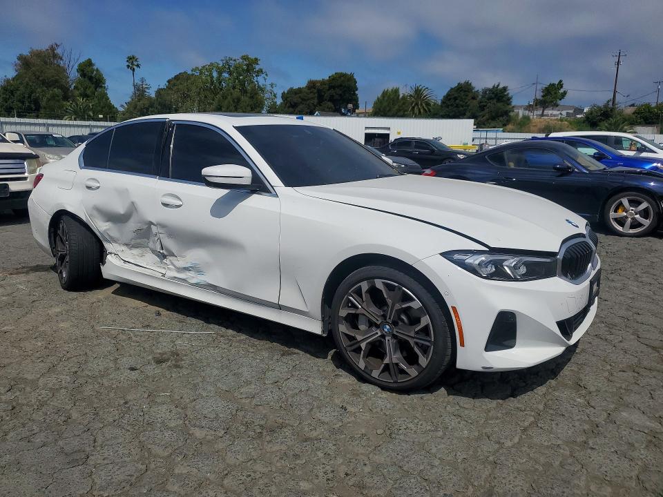 57390366 :رقم المزاد ، 3MW69CW08S8F13771 vin ، 2025 Bmw 330i مزاد بيع