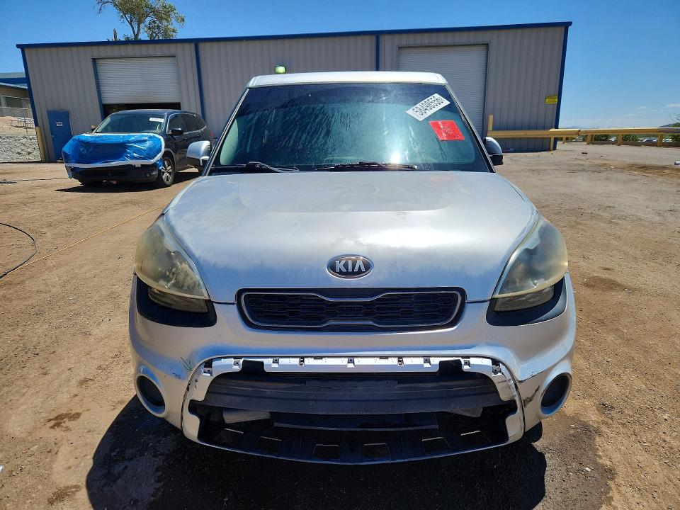 2013 Kia Soul მანქანა იყიდება აუქციონზე, vin: KNDJT2A57D7555591, აუქციონის ნომერი: 58498556