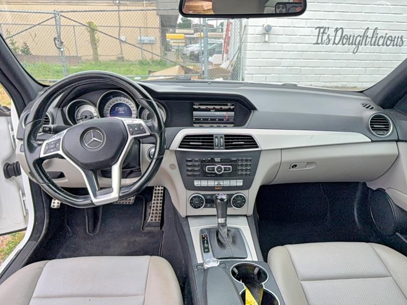 Aukcja sprzedaży 2013 Mercedes-benz C, vin: WDDGF8AB6DR274838, numer aukcji: 58239776