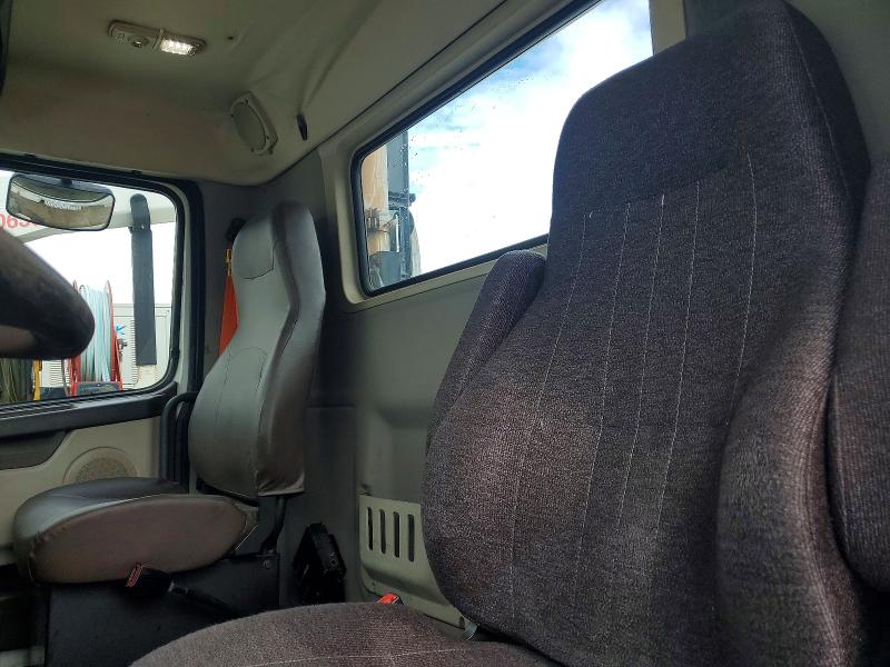 2018 Volvo Vnl მანქანა იყიდება აუქციონზე, vin: 4V4N39TG2JN892710, აუქციონის ნომერი: 57903766