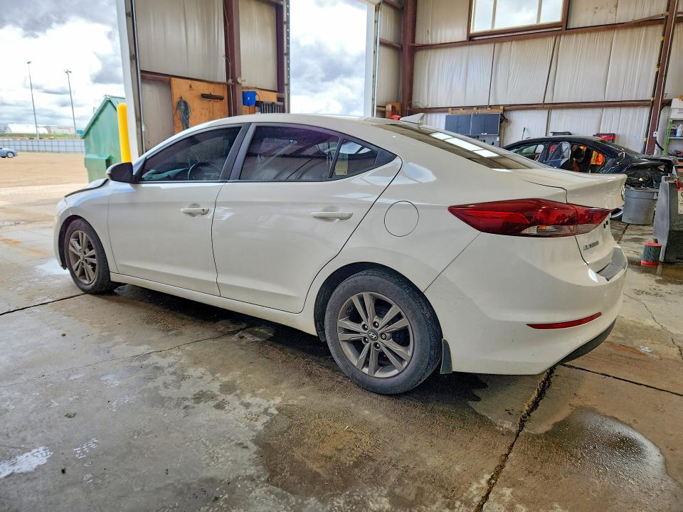 58426316 :رقم المزاد ، KMHD84LF2JU675002 vin ، 2018 Hyundai Elantra مزاد بيع