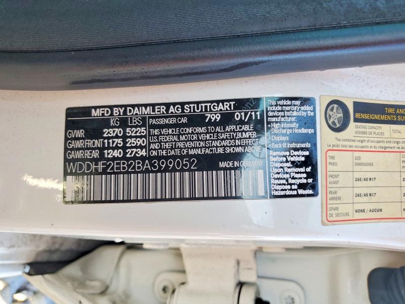 58427416 :رقم المزاد ، WDDHF2EB2BA399052 vin ، 2011 Mercedes-benz E مزاد بيع