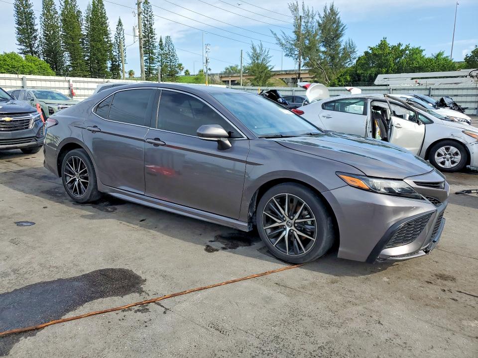 Продажа на аукционе авто 2023 Toyota Camry, vin: 4T1G11AK8PU729444, номер лота: 55972056