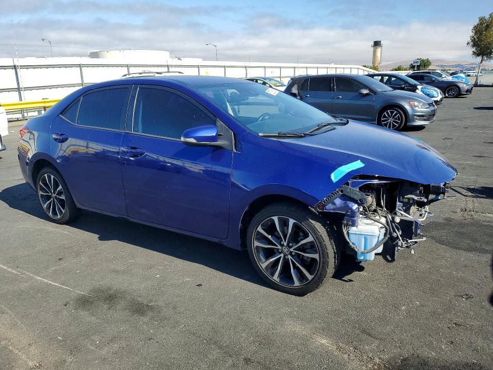 57206136 :رقم المزاد ، 2T1BURHE0JC060580 vin ، 2018 Toyota Corolla مزاد بيع