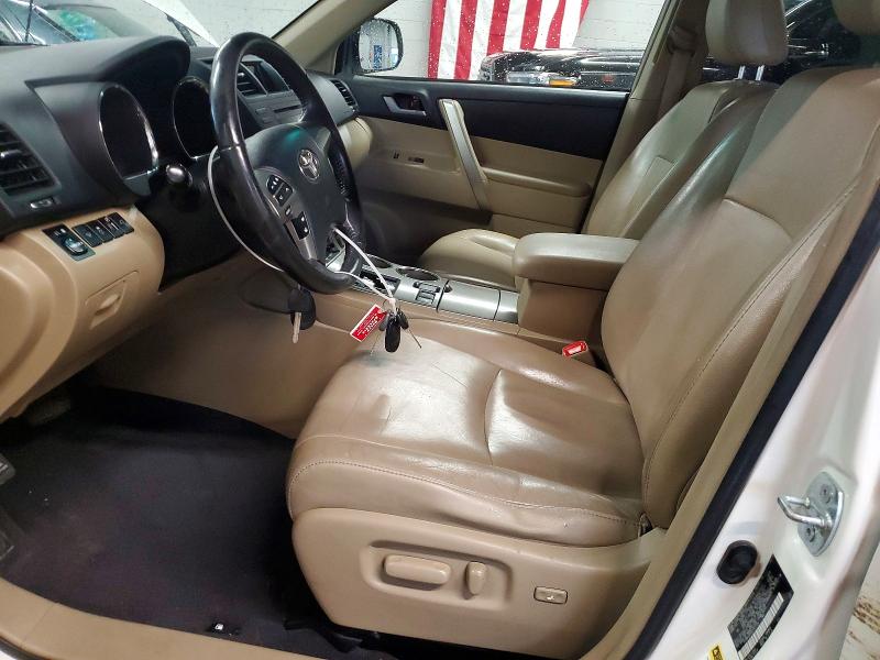 56831896 :رقم المزاد ، 5TDBK3EH5CS141134 vin ، 2012 Toyota Highlander مزاد بيع