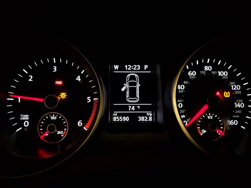 57531316 :رقم المزاد ، 3VWPL7AJ5EM619443 vin ، 2014 Volkswagen Jetta مزاد بيع