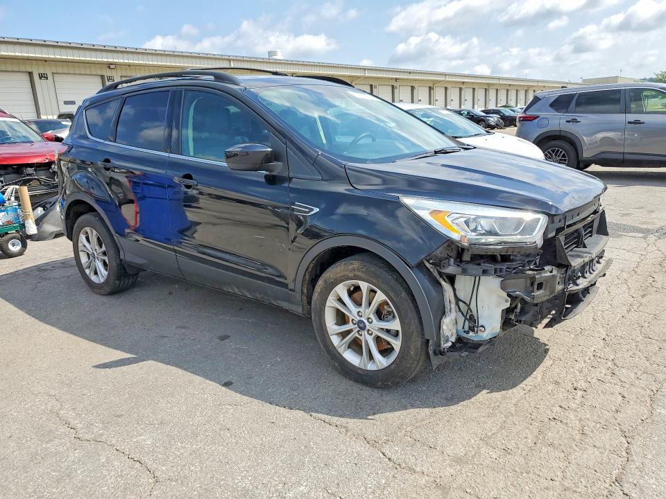 Продаж на аукціоні авто 2018 Ford Escape, vin: 1FMCU9HD7JUC16236, номер лоту: 56120256