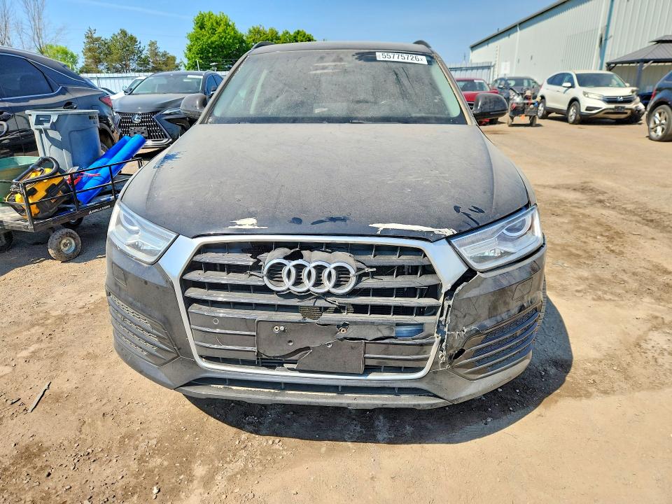 55775726 :رقم المزاد ، WA1BCCFS9JR023116 vin ، 2018 Audi Q3 مزاد بيع