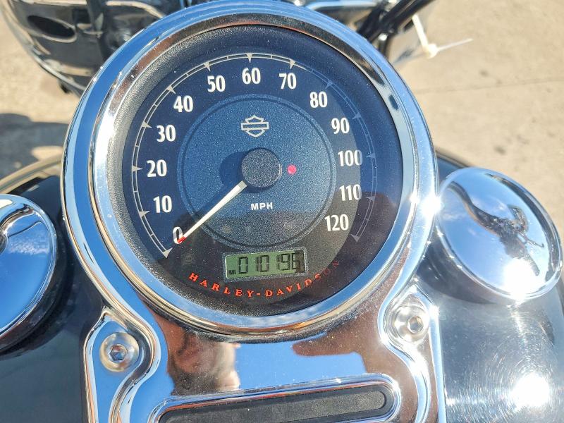 57889796 :رقم المزاد ، 1HD1GZM14CC338848 vin ، 2012 Harley-davidson Fld مزاد بيع