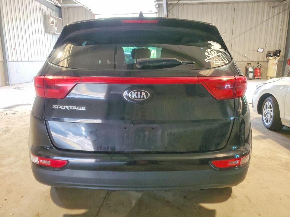 Продаж на аукціоні авто 2018 Kia Sportage, vin: KNDPMCAC8J7400636, номер лоту: 59176906