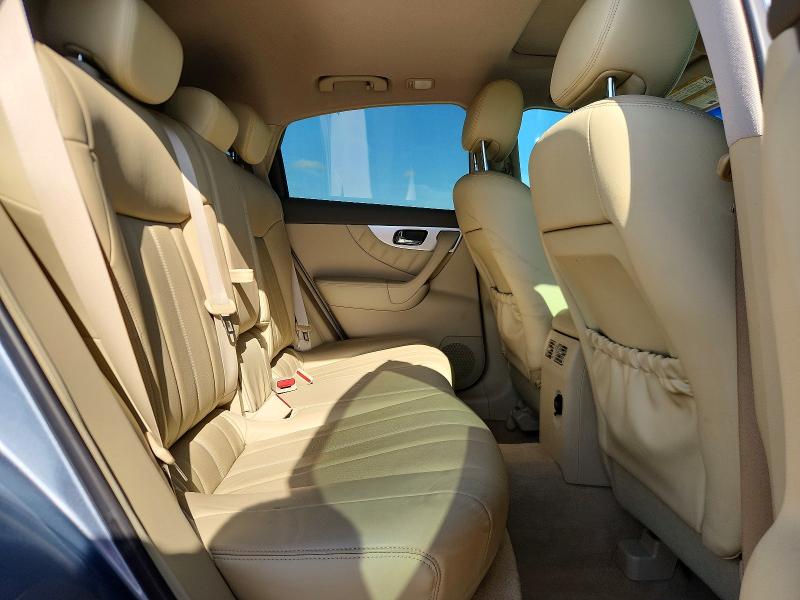 57139536 :رقم المزاد ، JN8CS1MU7HM140551 vin ، 2017 Infiniti Qx70 مزاد بيع
