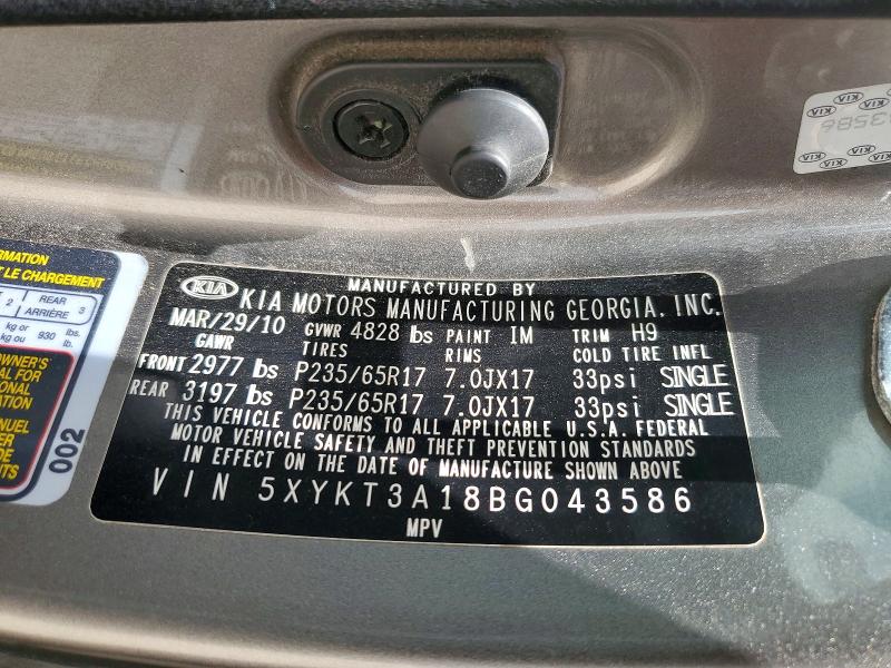 2011 Kia Sorento მანქანა იყიდება აუქციონზე, vin: 5XYKT3A18BG043586, აუქციონის ნომერი: 58994616