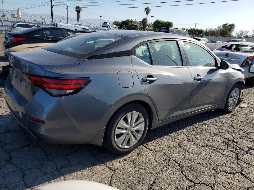 57240496 :رقم المزاد ، 3N1AB8BV5NY240604 vin ، 2022 Nissan Sentra مزاد بيع