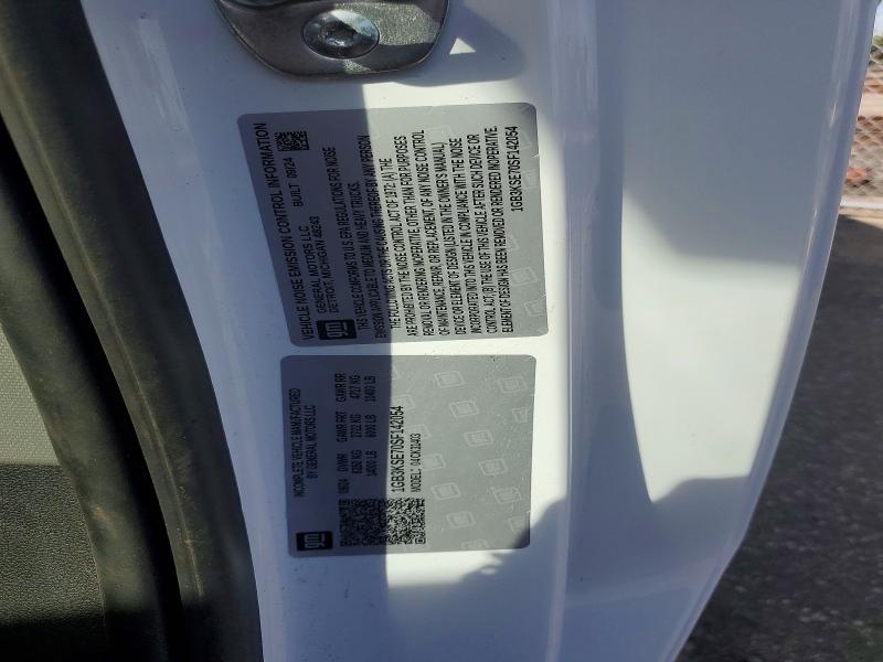 55570256 :رقم المزاد ، 1GB3KSE70SF142054 vin ، 2025 Chevrolet Silverado مزاد بيع