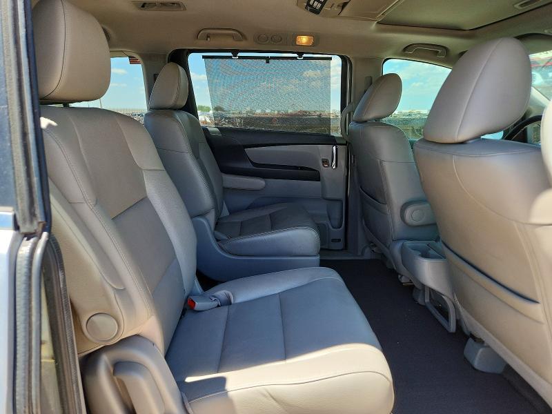 57340846 :رقم المزاد ، 5FNRL5H66FB063411 vin ، 2015 Honda Odyssey مزاد بيع
