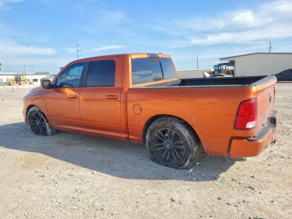 55862086 :رقم المزاد ، 1D7RB1CT1AS169372 vin ، 2010 Dodge Ram 1500 مزاد بيع