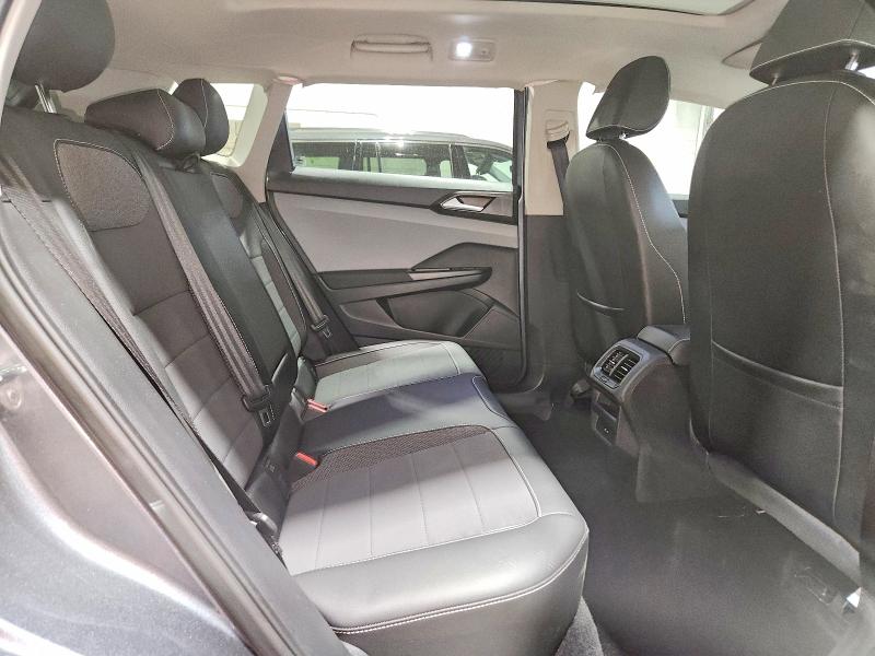 57590516 :رقم المزاد ، 3VVVX7B22PM351252 vin ، 2023 Volkswagen Taos مزاد بيع