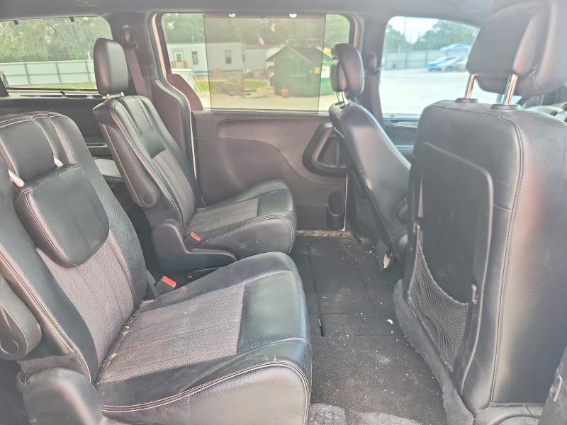 Продажа на аукционе авто 2015 Chrysler Town & Country, vin: 2C4RC1HG4FR562116, номер лота: 55748586
