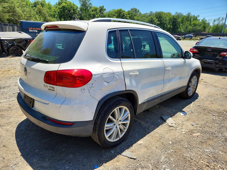 55835516 :رقم المزاد ، WVGBV7AX9DW537091 vin ، 2013 Volkswagen Tiguan مزاد بيع
