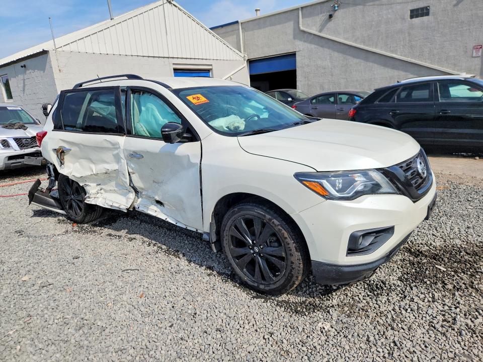 2018 Nissan Pathfinder მანქანა იყიდება აუქციონზე, vin: 5N1DR2MM0JC628149, აუქციონის ნომერი: 56475656