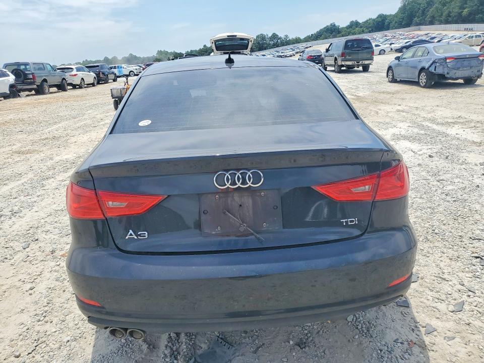 Продажа на аукционе авто 2015 Audi A3, vin: WAUAJGFF4F1034867, номер лота: 56144196